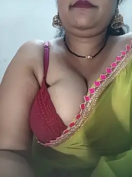 nyra-23 (F milf) - My complit  goal Valentine week 🥰💝💦😋