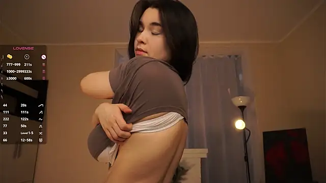 shennabosh (F teen) - ❤️tease you with my naked back❤️