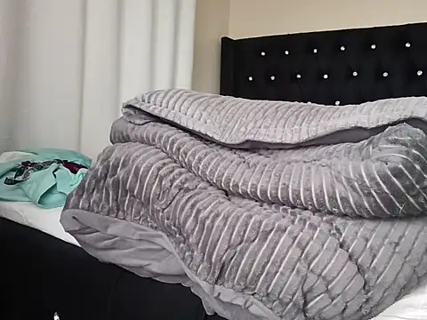 _nasty_baiby (F milf) - 10000