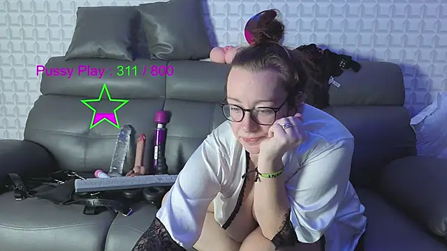 jadestaruk - JadeStarUK's free webcam