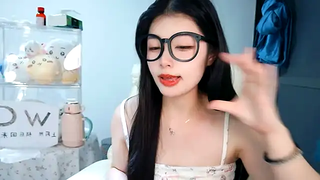 -xiaoyu-777 - -XiaoYu-777's free webcam - UK Sex Cams