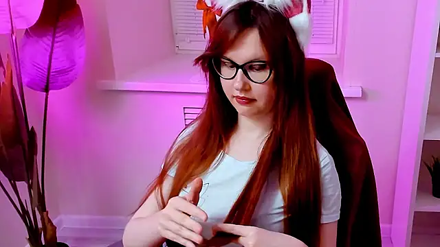 carolgiggly - CarolGiggly's free webcam - UK Sex Cams