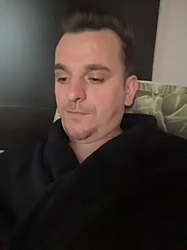 huge_cock22cm - Huge_cock22cm's free webcam - UK Sex Cams