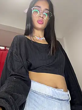 leilani_x (F teen) - spank ass x 5