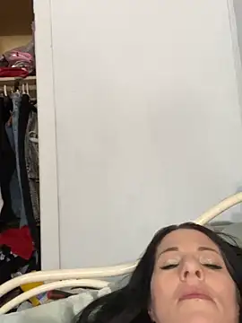 Oliviaaadreamz webcam