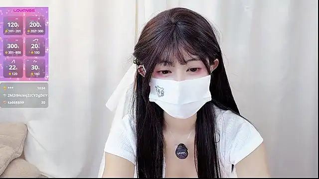 美女yunbaobei_6688在线直播