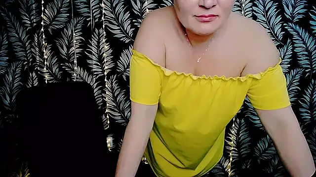 Olivia_playful live sex cam