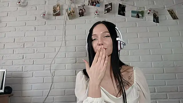 vanettahartong - VanettaHartong's free webcam - UK Sex Cams