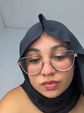 _anjum_ (F young) - Naked + doggy