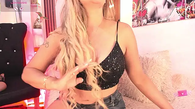 agatha210 - Agatha210's free webcam