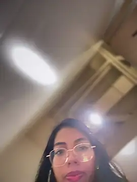 SheenaBrooke's Stripchat show and profile