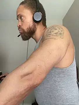 fathero1time (M mature) - 5000💰 and bust this nut! 💰💰💰