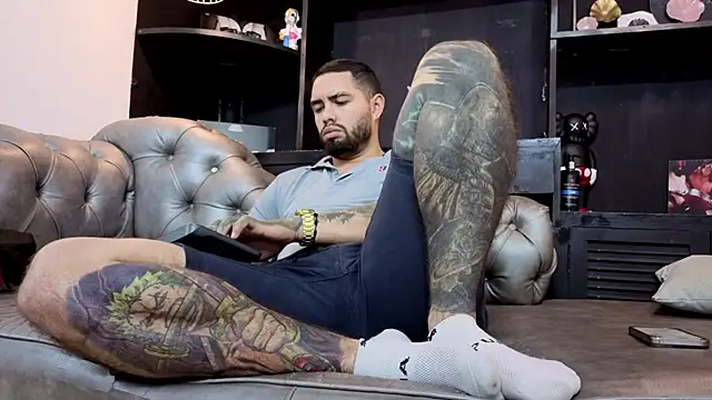 matteosantos (M young) - good morning master