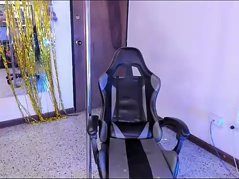 melody-joness - Melody-Joness's free webcam - UK Sex Cams