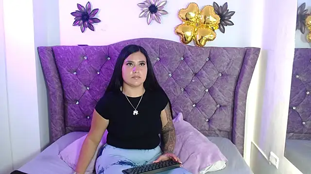 verafox69 - Verafox69's free webcam - UK Sex Cams