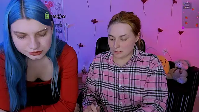 pure_radiance1 - Pure_radiance1's free webcam