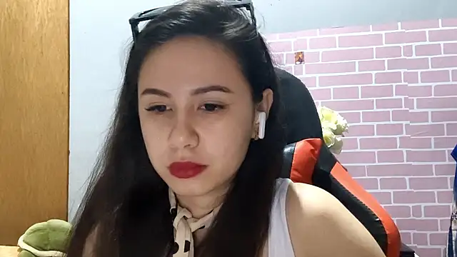 selenechiang - SeleneChiang's free webcam