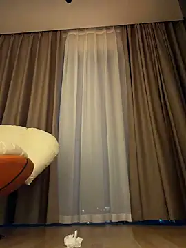 美女youyo333在线直播