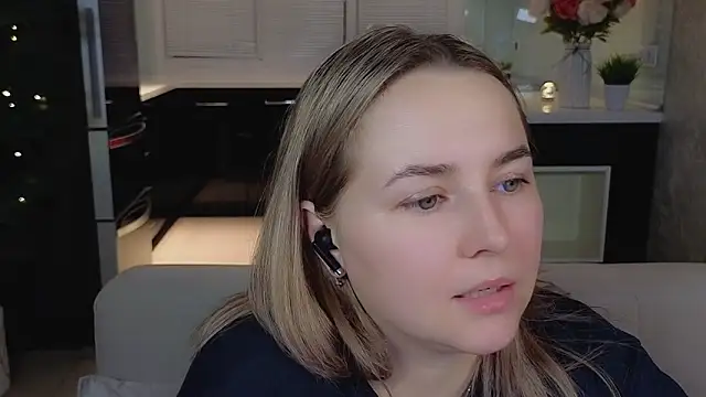 mira_mermayd (F young) - make my day positive. Please me