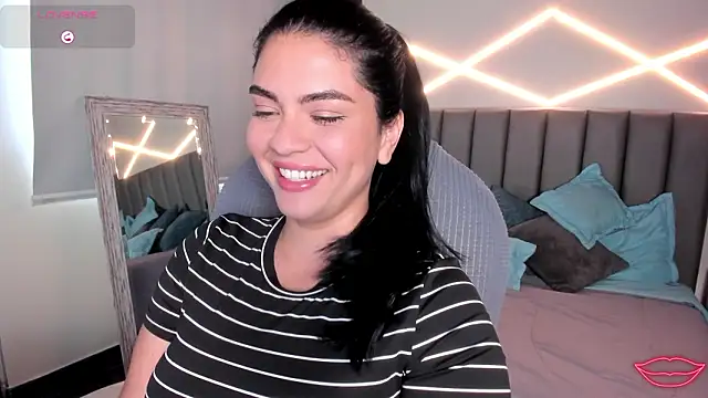 veronicalanx1 (F young) - Deep throat blowjob + Lots of saliva