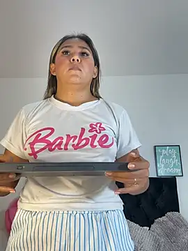 ariannatorres - AriannaTorres's free webcam