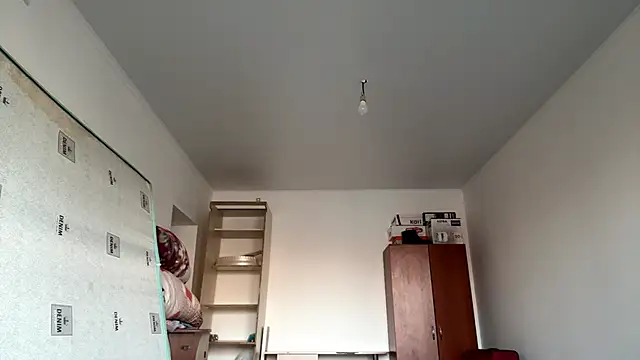 kiravings - Kiravings's free webcam