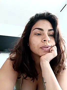 ivanna2 - Ivanna2's free webcam