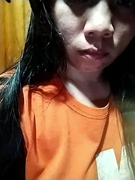 venu00 (F young) - See more