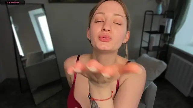peiloynd - PeiLoynd's free webcam