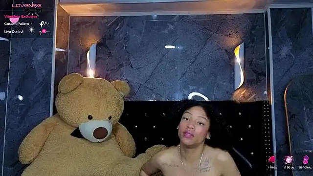 violeth_b - Violeth_b's free webcam