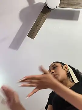 badbaby187 live cam profile