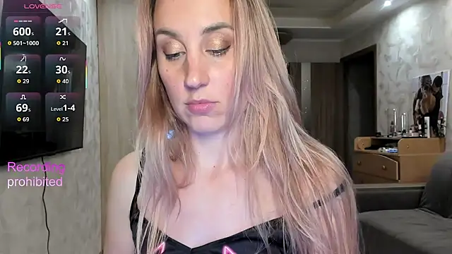 lady_nati - Lady_Nati's free webcam - UK Sex Cams