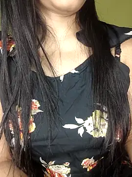 Webcam Model (Ishaa_03)  is live.Free join now!