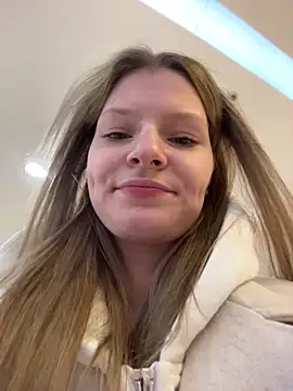 MaryHiggins live sex cam