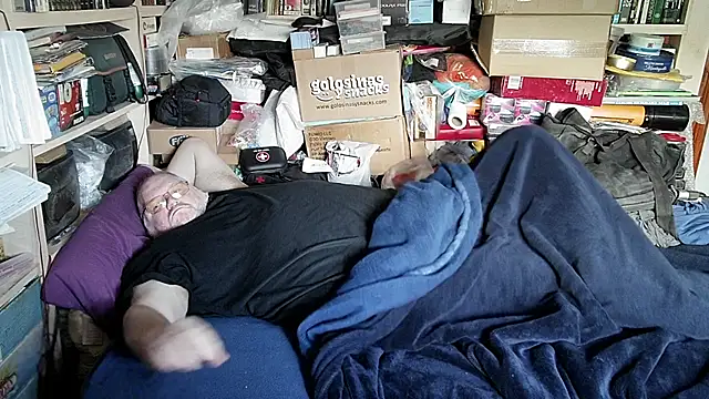 hadeszeuss2 - Hadeszeuss2's free webcam - UK Sex Cams