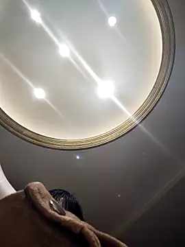 abcd1687 - Abcd1687's free webcam