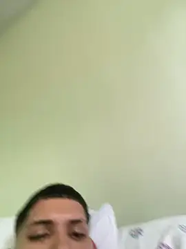 carlitosd14 - Carlitosd14's free webcam - UK Sex Cams