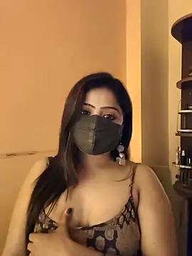 Webcam Model (deepu_urs) is live