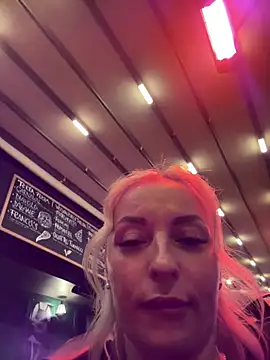 vikabunny1 (Ask my age) - give me motivation🍌🍌🍌I like you VIika