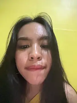 lovely_apple19 (F teen) - SUCK DILDO AND CUM