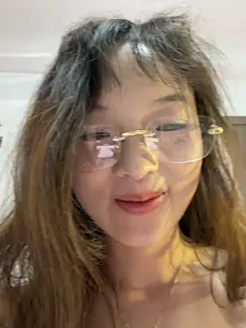 美女meimei_x在线直播