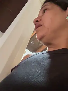 siri_duque - Siri_duque's free webcam