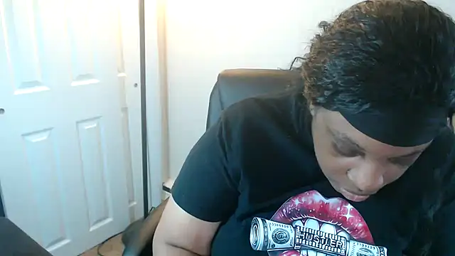 sexymona1218 - Sexymona1218's free webcam