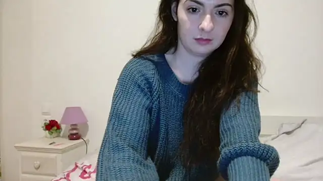 desirmiss1 (F young) - je suce le  gode zoom