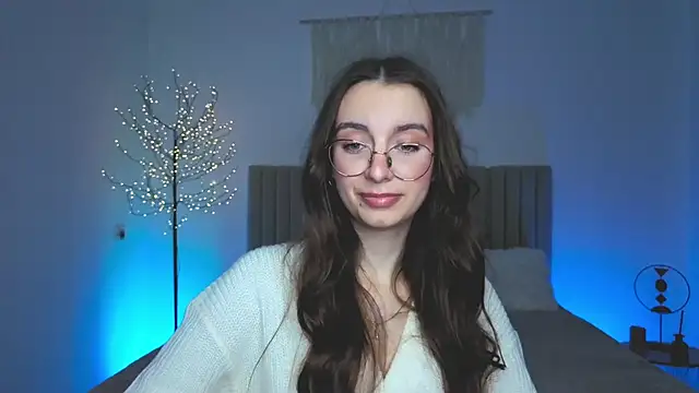 real_cutie1 - Real_cutie1's free webcam - UK Sex Cams