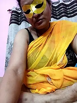 gullapi - Gullapi's free webcam - UK Sex Cams