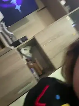 Webcam Model (secretdoll00)  is live.Free join now!