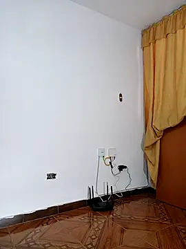 Webcam Model (Amber_Etan)  is live.Free join now!