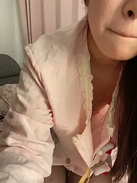 美女mangguo2026在线直播