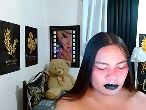 TSbrianaHugeCock live sex cam